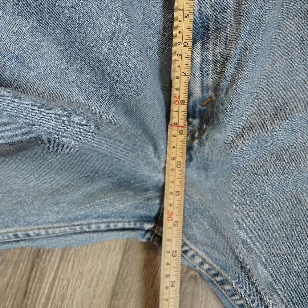 Levi's Men's Relaxed Fit Denim Jeans - Light Blue - Picture 6 of 8